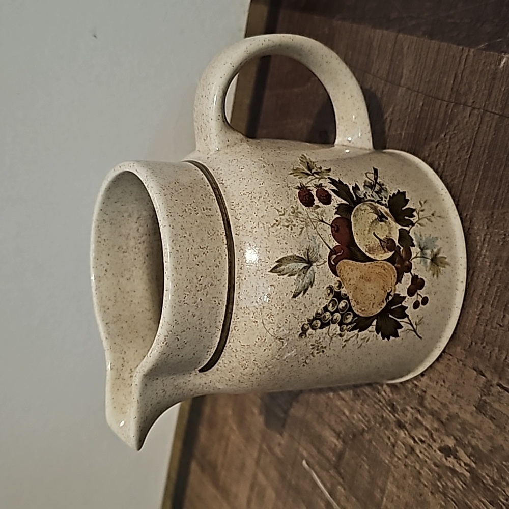Royal Doulton cornwall creamer